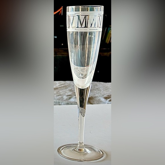 Tiffany and Co Fluted Champagne Millennium Crystal Glasses MM Signed - Picture 3 of 12